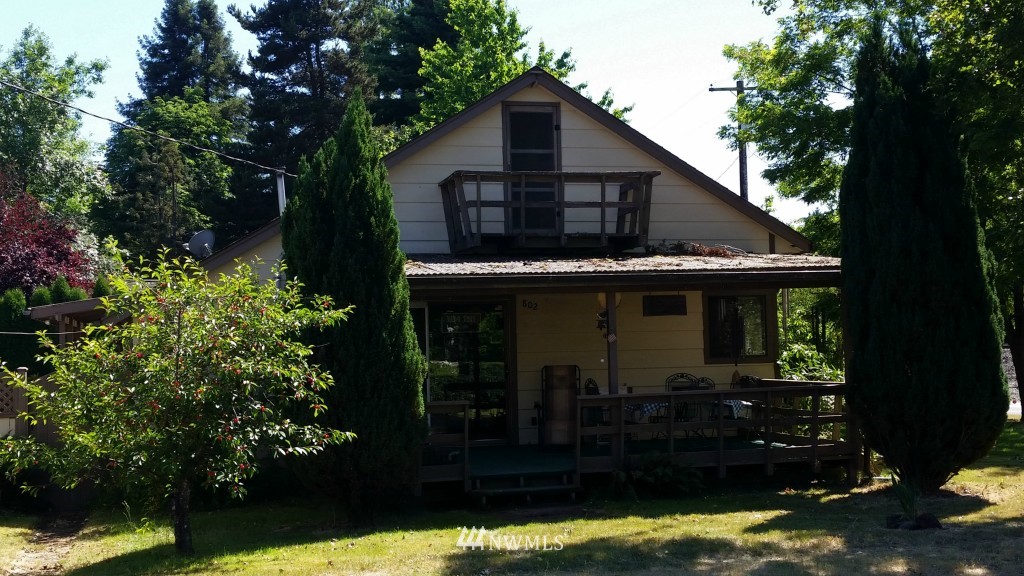 802 Southeast Front Street Winlock, WA 98596 - Photo 1 of 2 Gallery Image 1