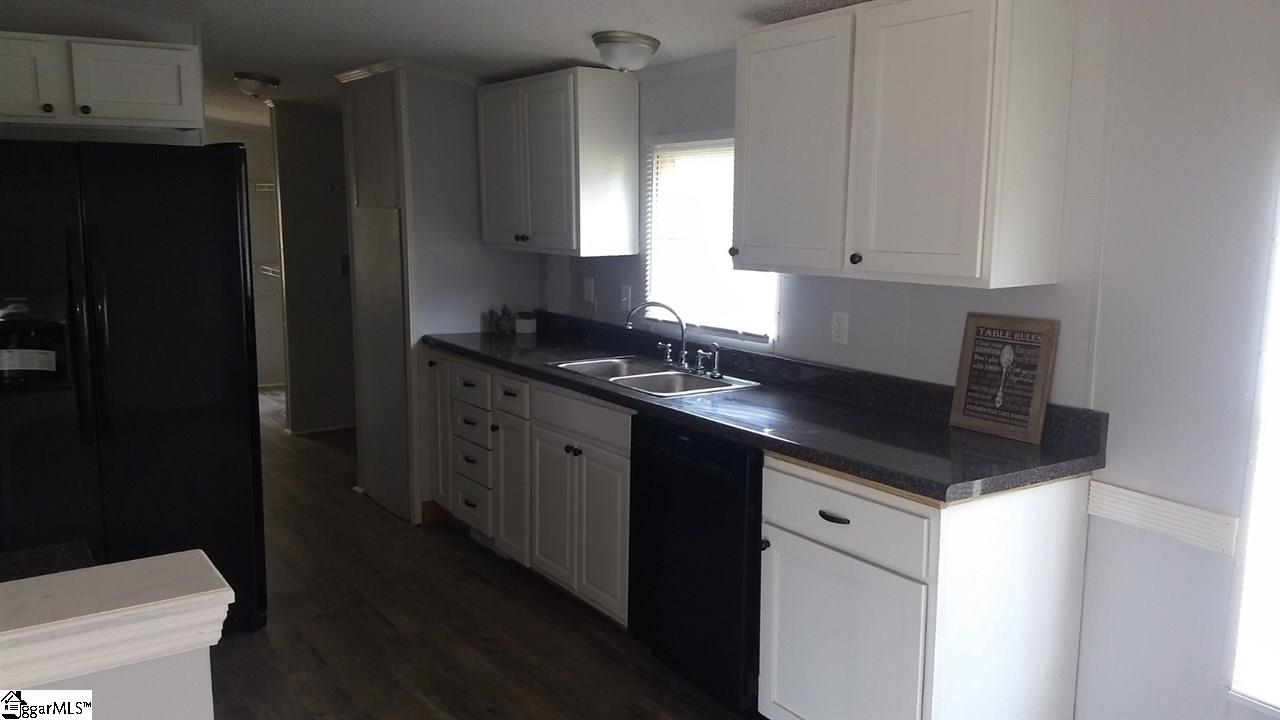 112 Vogel Ridge Drive Anderson, SC 29624 - Photo 3 of 16 Gallery Image 3