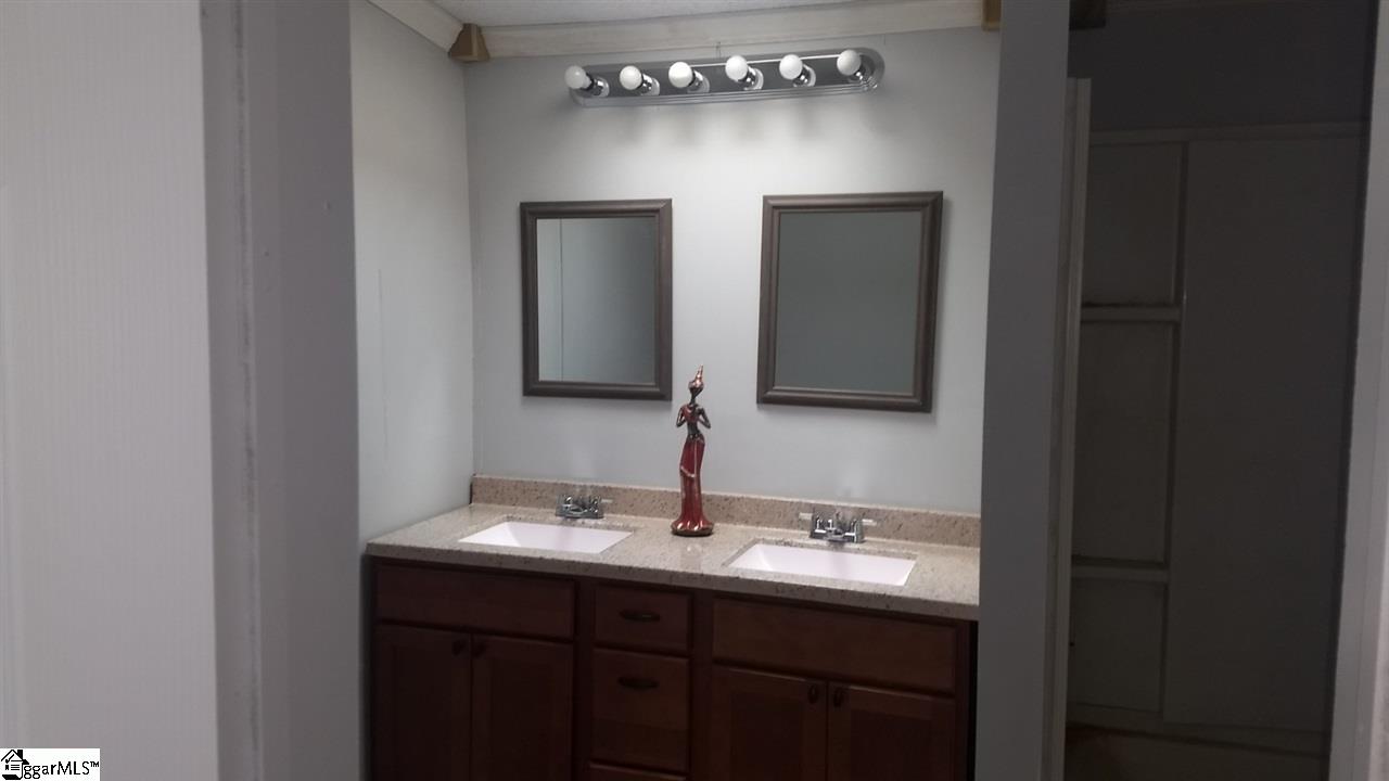 112 Vogel Ridge Drive Anderson, SC 29624 - Photo 9 of 16 Gallery Image 9