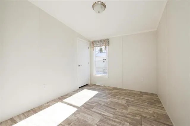 $179,900 | 27 Firelite Road, Conway, NH 03860