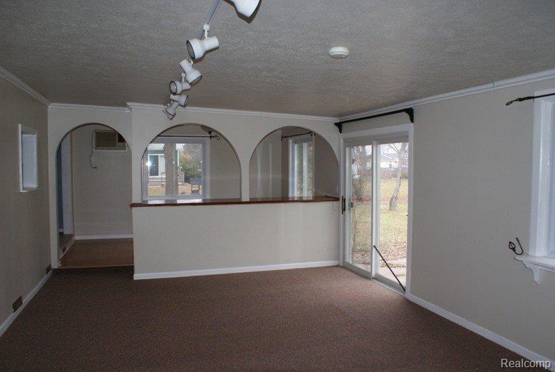 2490 North Irish Road Davison, MI 48423 - Photo 6 of 17 DSC06552