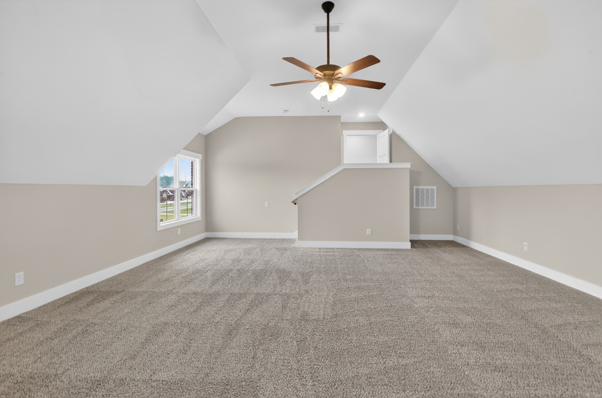 746 North Russell Street Portland, TN 37148 - Photo 30 of 45 a view of an empty room with a window