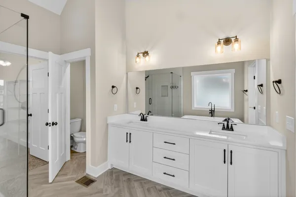 $735,000 | 746 North Russell Street, Portland, TN 37148