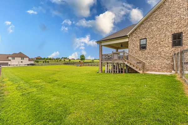 $735,000 | 746 North Russell Street, Portland, TN 37148