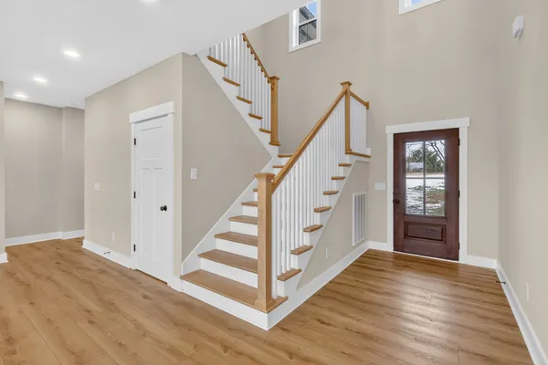 $735,000 | 746 North Russell Street, Portland, TN 37148