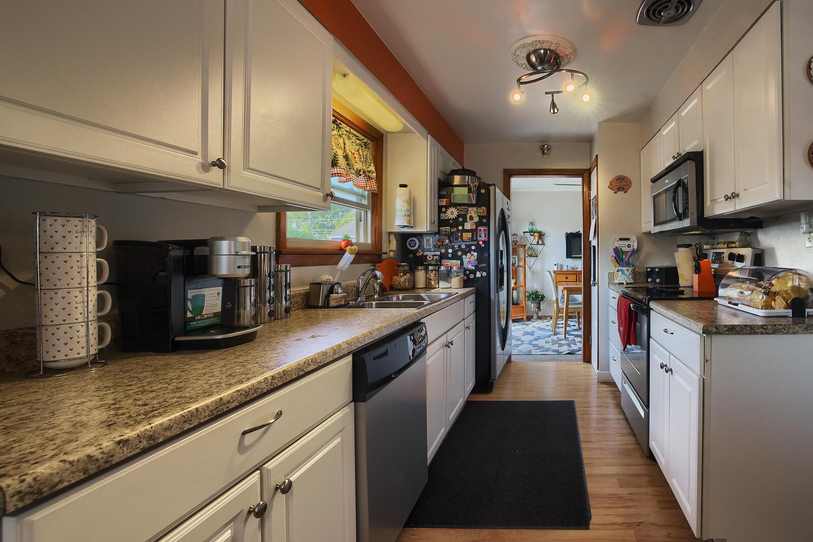 3495 Wicklow Road Columbus, OH 43204 - Photo 8 of 33 Gallery Image 8