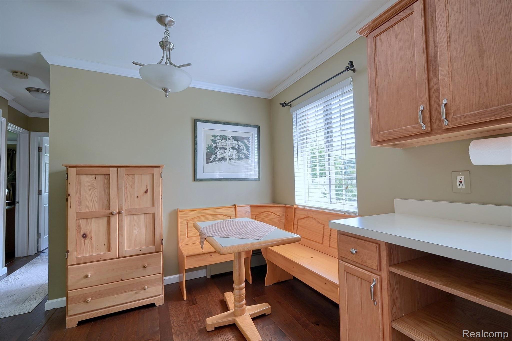500 Romeo Road, Unit 121 Rochester, MI 48307 - Photo 11 of 19 14-Breakfast-Nook-2nd-View.jpg