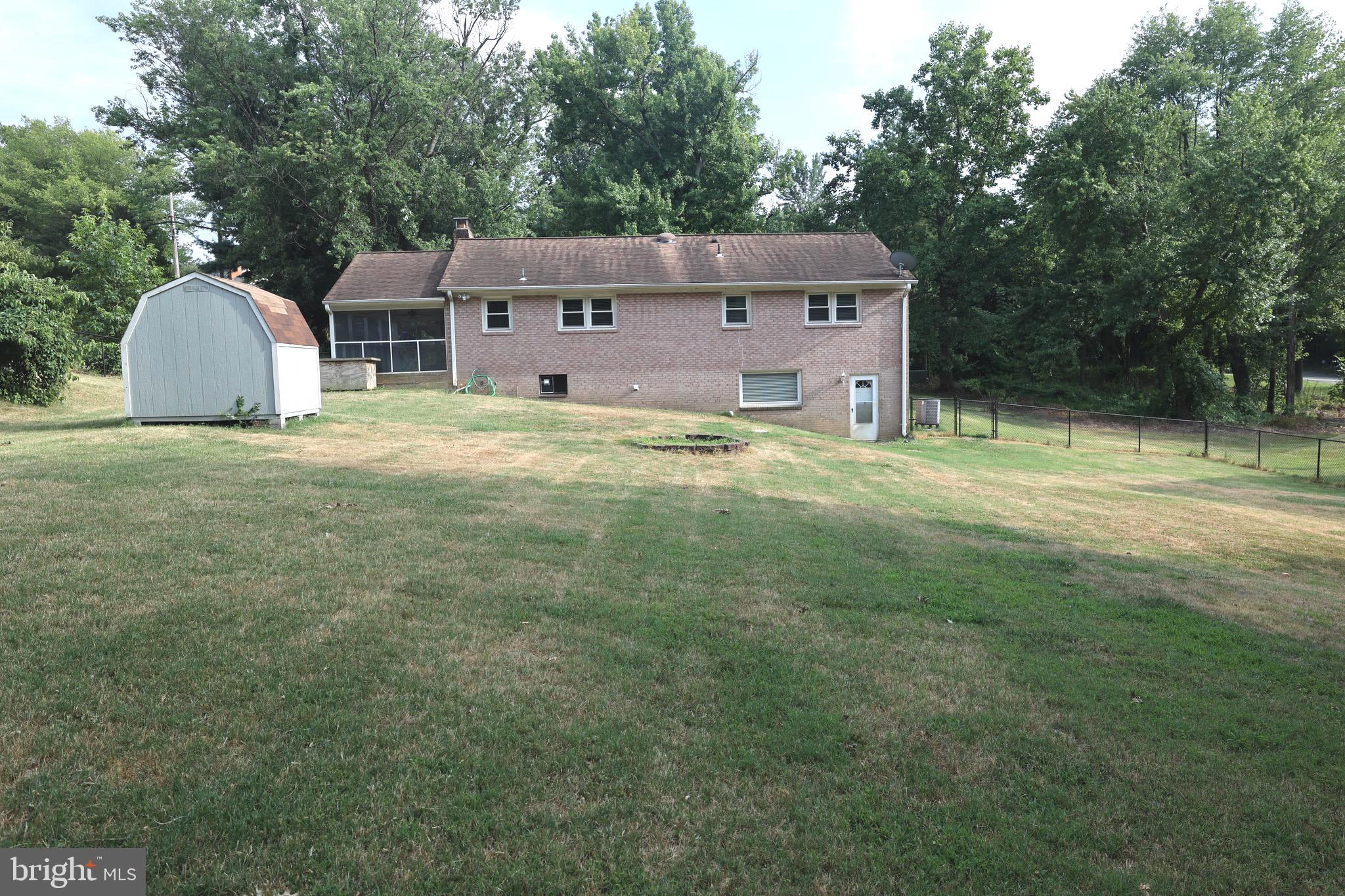 6724 Newington Road Lorton, VA 22079 - Photo 27 of 32