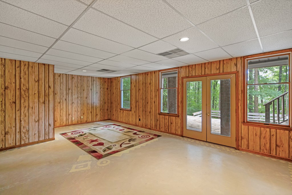 107 North Rainsong Road Dalton, GA 30720 - Photo 35 of 52 Gallery Image 35