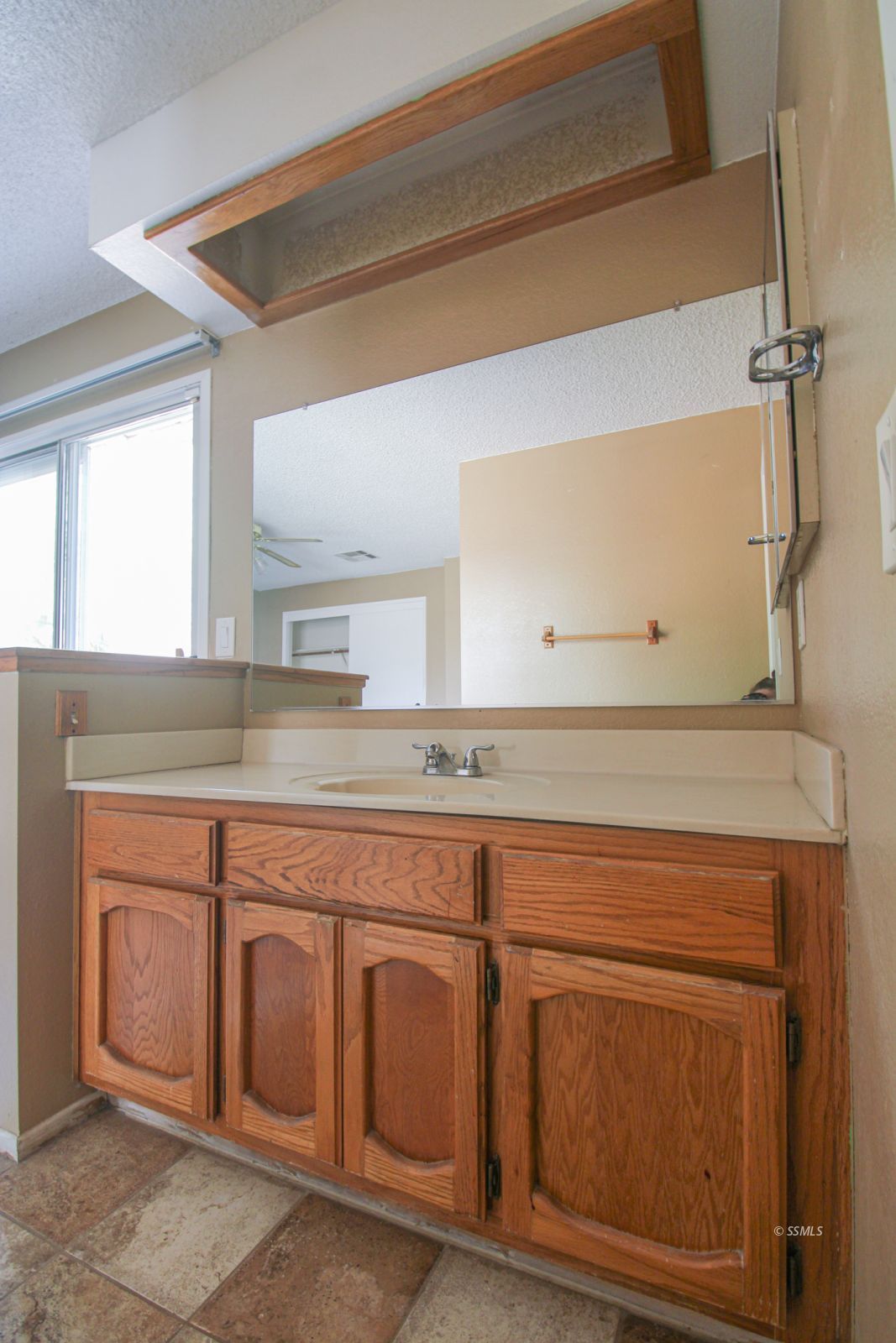 925 West Tamarisk Avenue Ridgecrest, CA 93555 - Photo 25 of 37