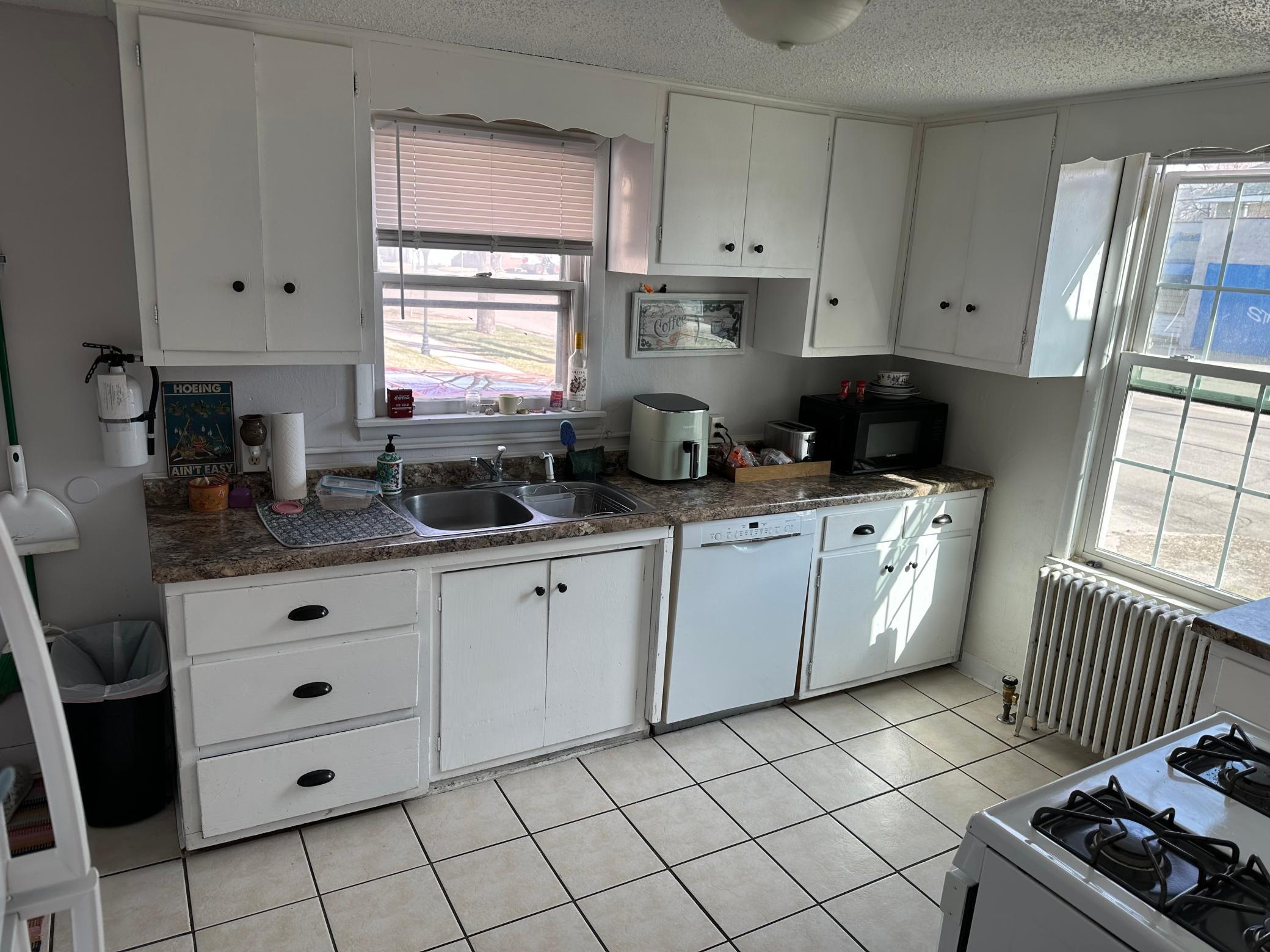 601 5th Street North Fargo, ND 58102 - Photo 7 of 24