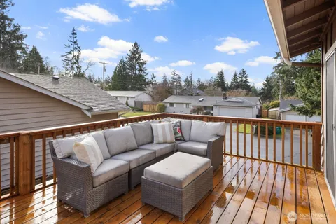 $1,199,950 | 12103 Southeast 70th Street, Newcastle, WA 98056