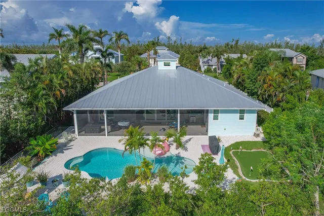 front view of house with a yard