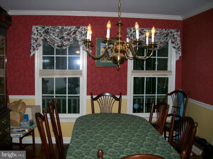 1515 Rochester Court Crofton, MD 21114 - Photo 17 of 26 Dining Room