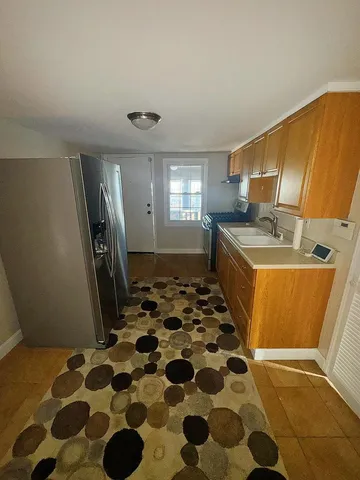 $1,700 | 2443 North Oak Park Avenue, Unit 2, Chicago, IL 60707