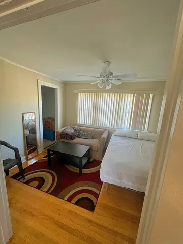 $1,700 | 2443 North Oak Park Avenue, Unit 2, Chicago, IL 60707