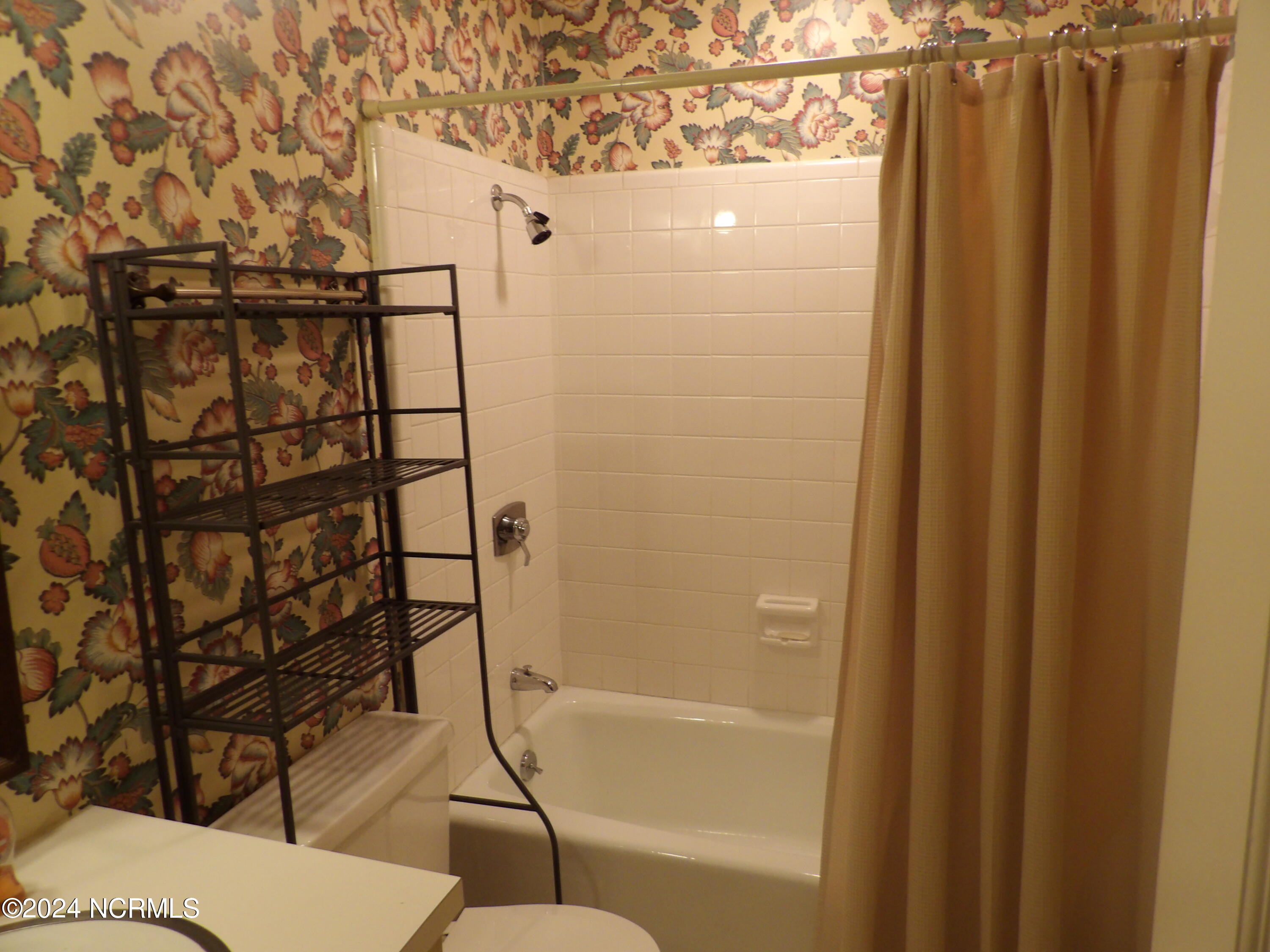 1301 Ridge Road Kinston, NC 28504 - Photo 29 of 51 100_0085
