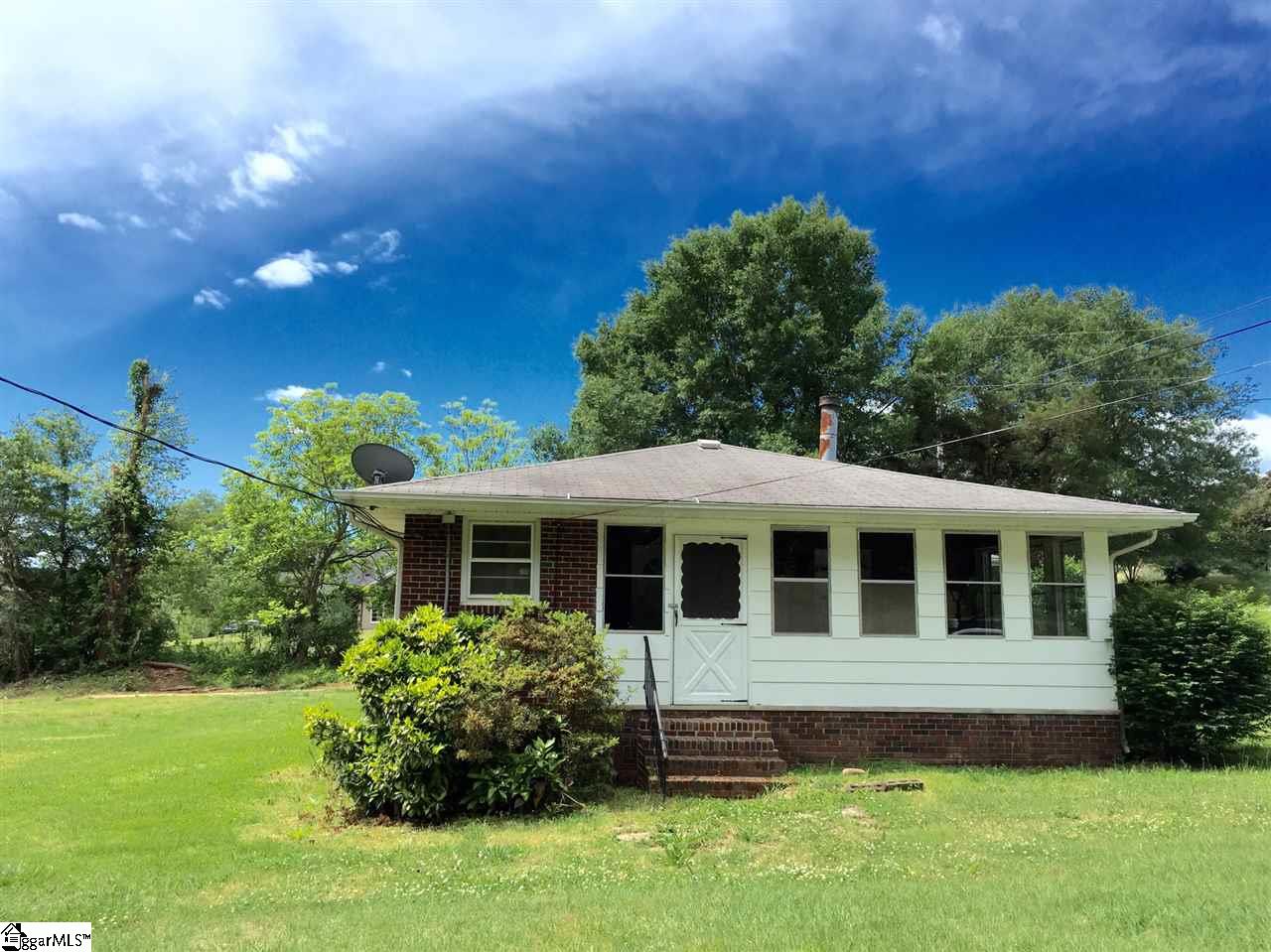 102 Chub Road Pickens, SC 29671 - Photo 3 of 14