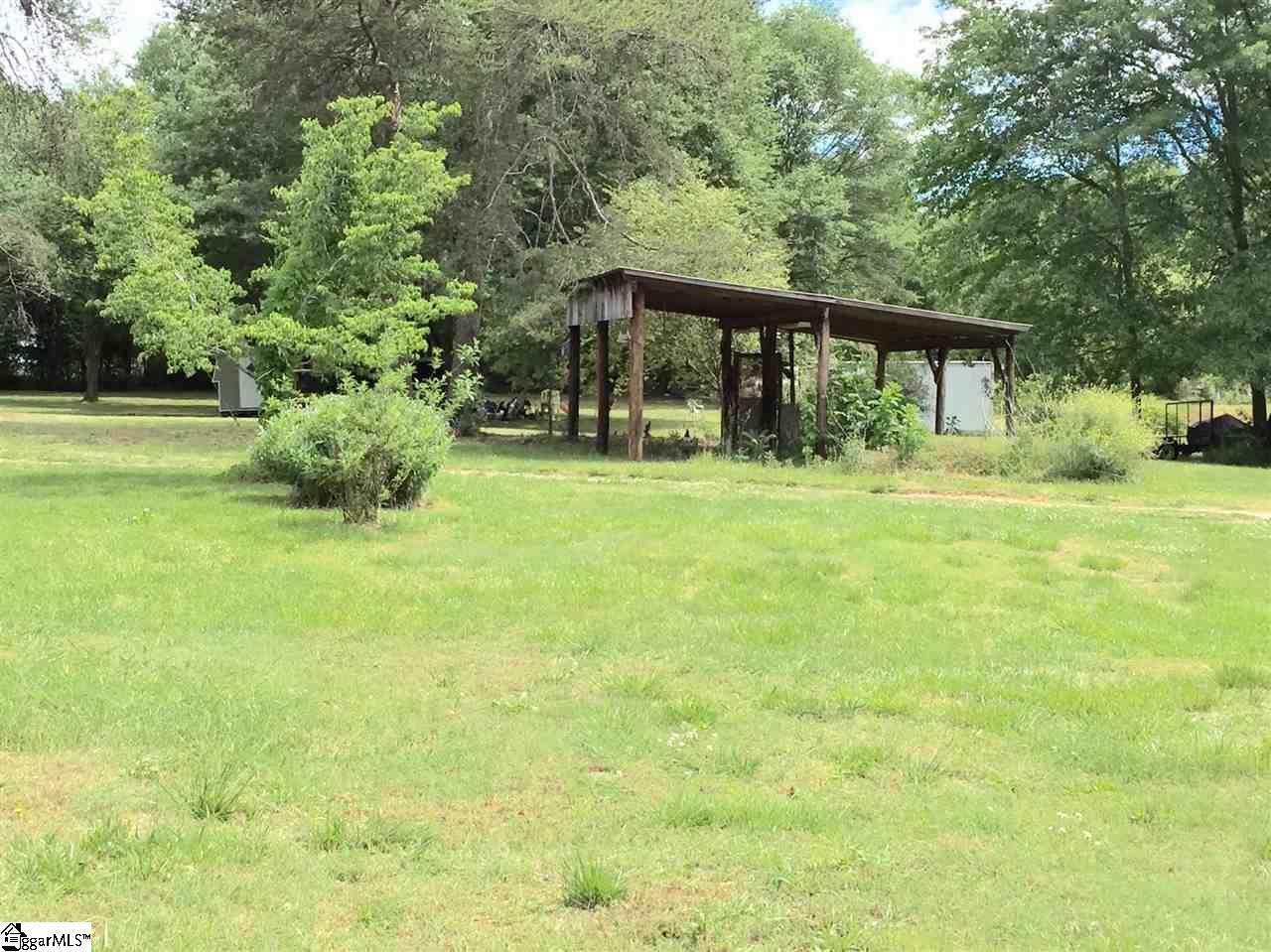102 Chub Road Pickens, SC 29671 - Photo 5 of 14