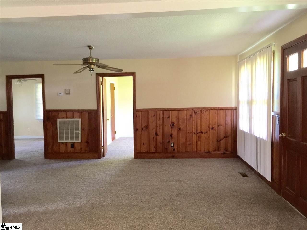 102 Chub Road Pickens, SC 29671 - Photo 7 of 14