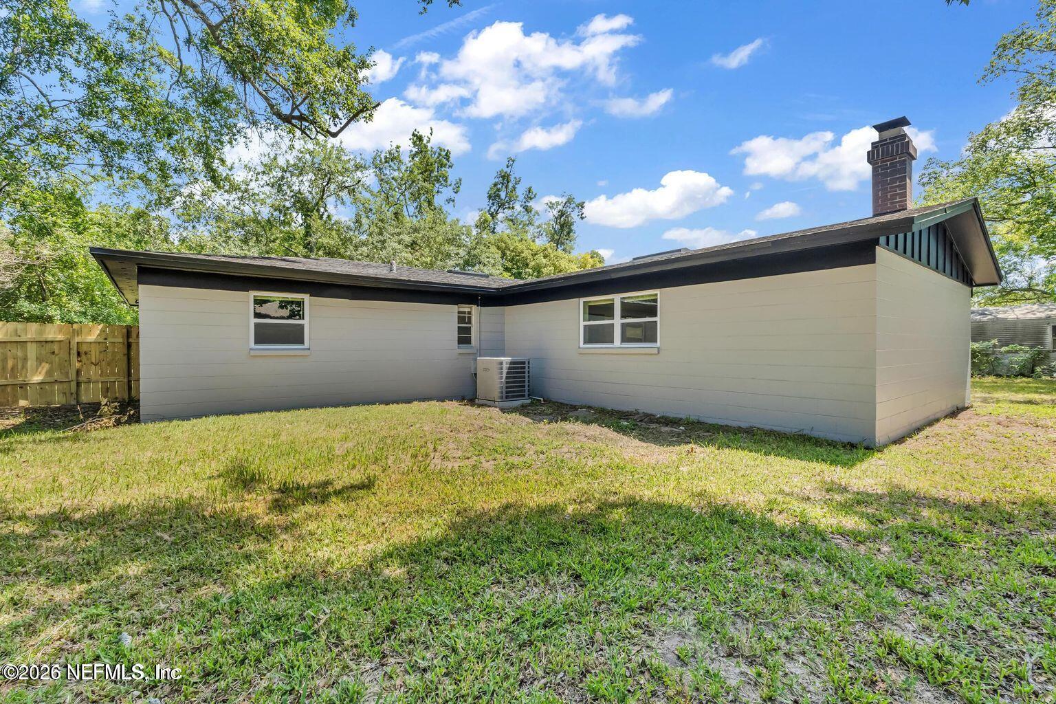 8166 Stuart Avenue Jacksonville, FL 32220 - Photo 28 of 29 20250721170522537803000000-o