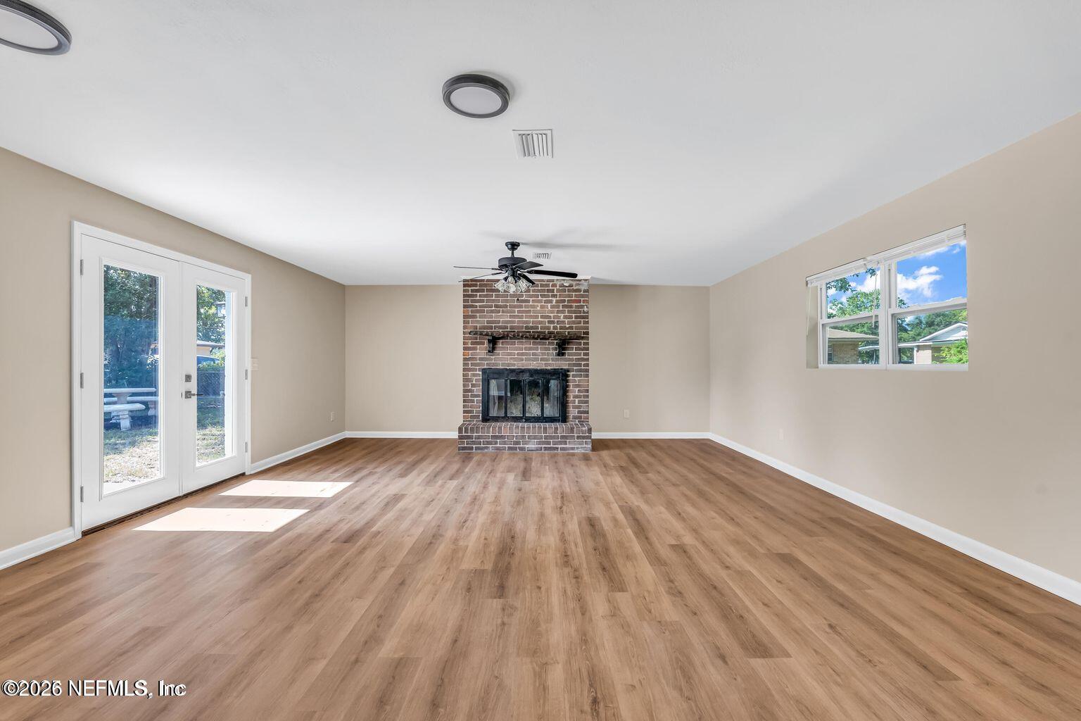 8166 Stuart Avenue Jacksonville, FL 32220 - Photo 6 of 29 20250721170340036522000000-o