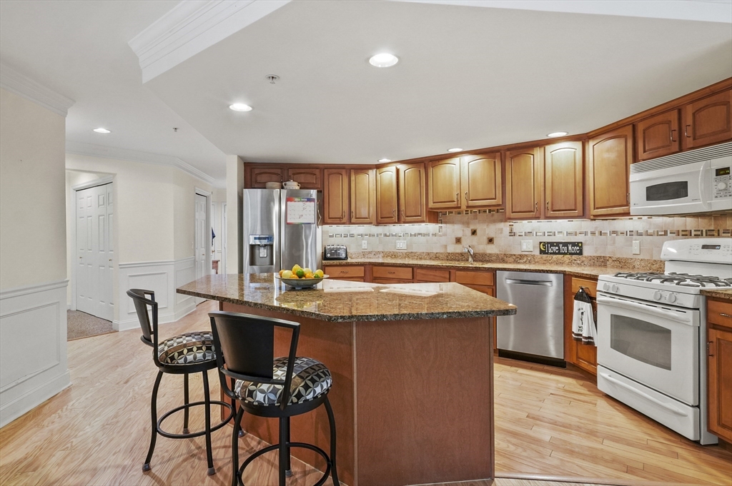 5 Mission Road, Unit 106 Chelmsford, MA 01863 - Photo 12 of 30 Gallery Image 12