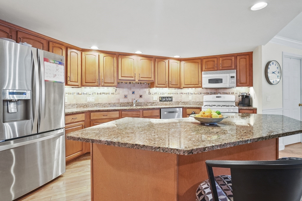 5 Mission Road, Unit 106 Chelmsford, MA 01863 - Photo 13 of 30 Gallery Image 13