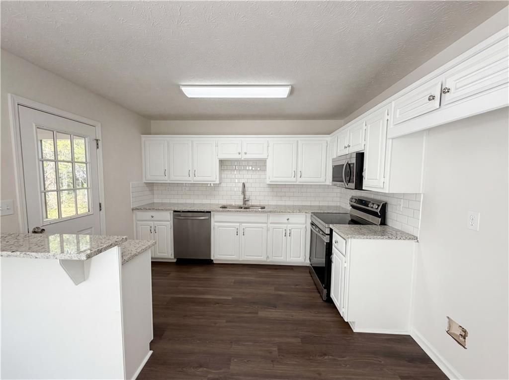 416 Busby Lane Winder, GA 30680 - Photo 10 of 21