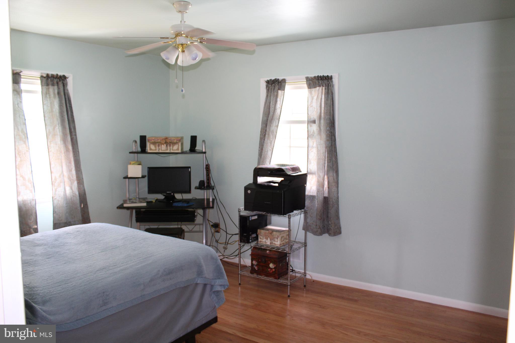 1800 Ridgewick Road Glen Burnie, MD 21061 - Photo 17 of 29 Bedroom (Master)