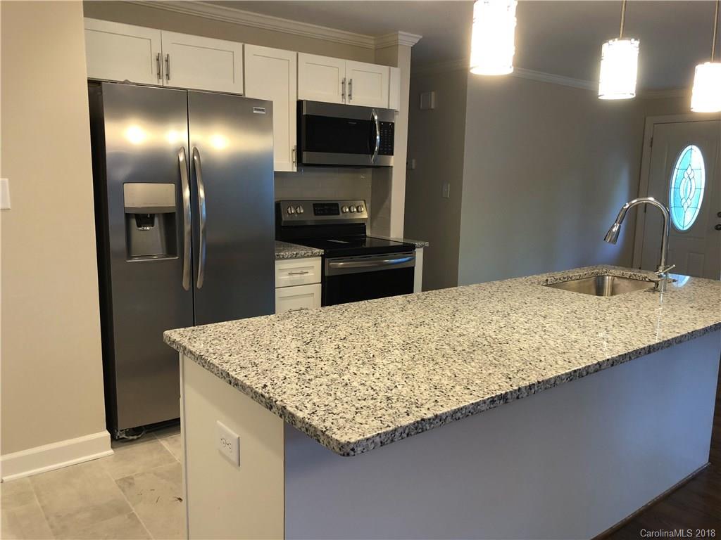 5027 Murrayhill Road Charlotte, NC 28210 - Photo 6 of 25 Gallery Image 6