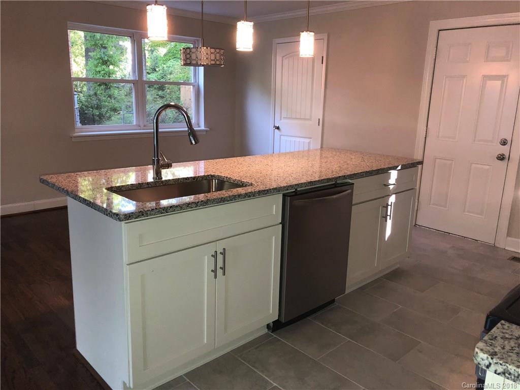 5027 Murrayhill Road Charlotte, NC 28210 - Photo 8 of 25 Gallery Image 8