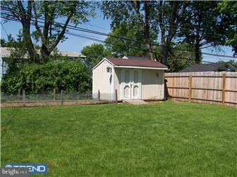 893 Pine Road Warminster, PA 18974 - Photo 11 of 12 Gallery Image 11