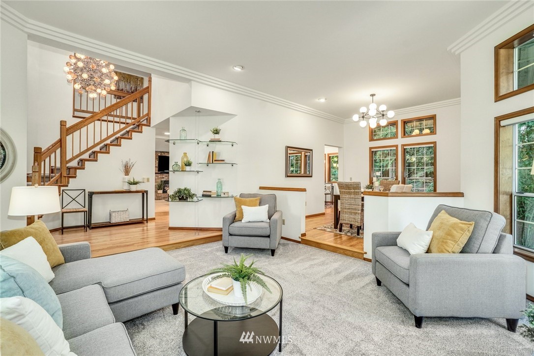 18232 Andover Street Edmonds, WA 98026 - Photo 9 of 39 Gallery Image 9