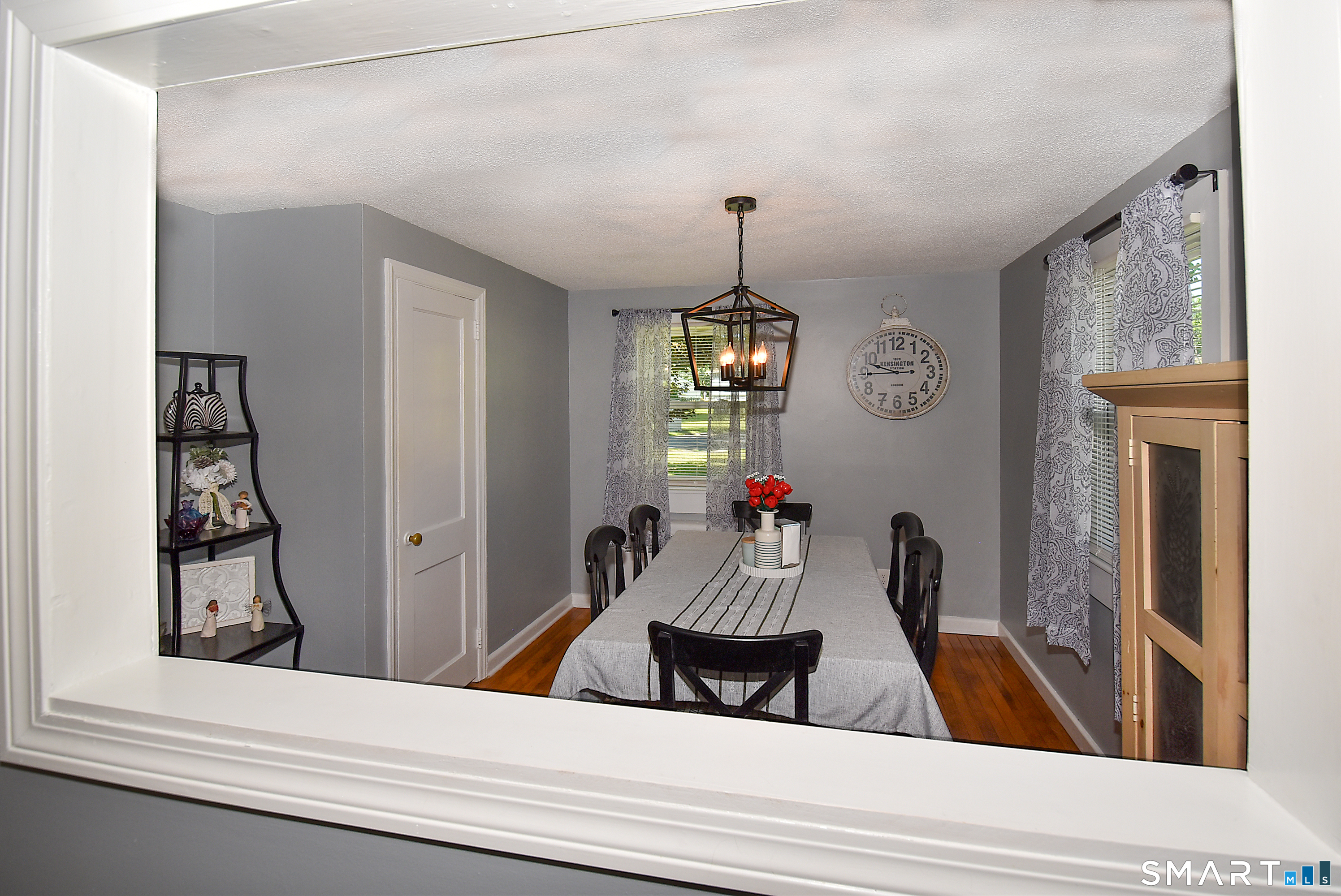 82 Rood Avenue Windsor, CT 06095 - Photo 9 of 29