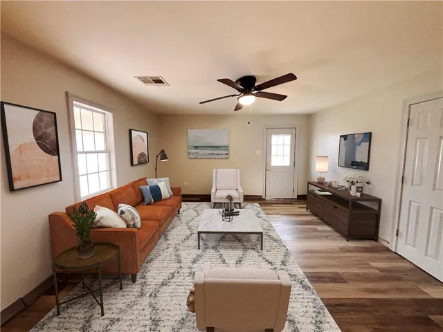 $69,900 | 364 Dixie Avenue, Houma, LA 70363