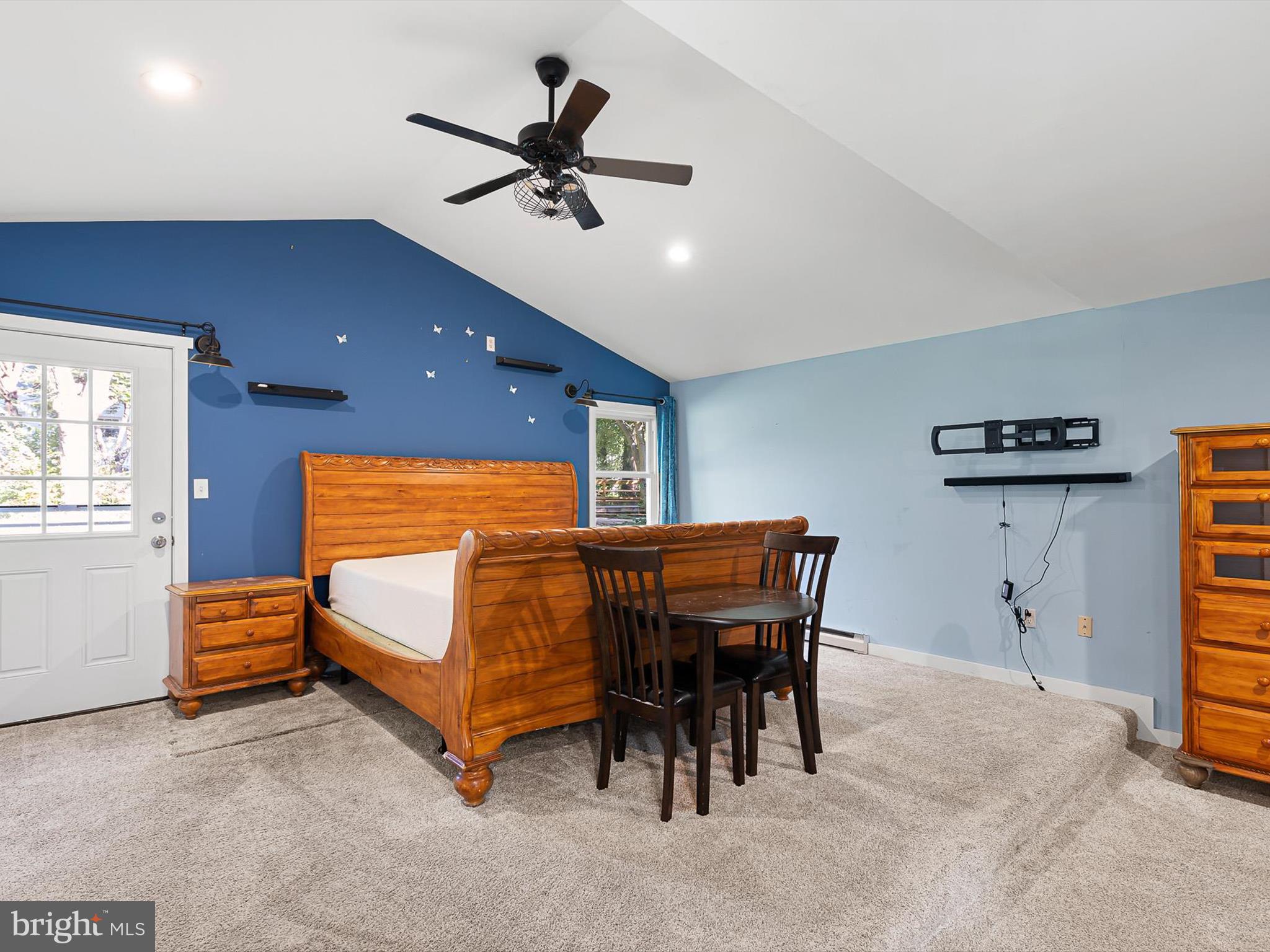 9 Park Lane Elkton, MD 21921 - Photo 12 of 35 Huge Master Bedroom