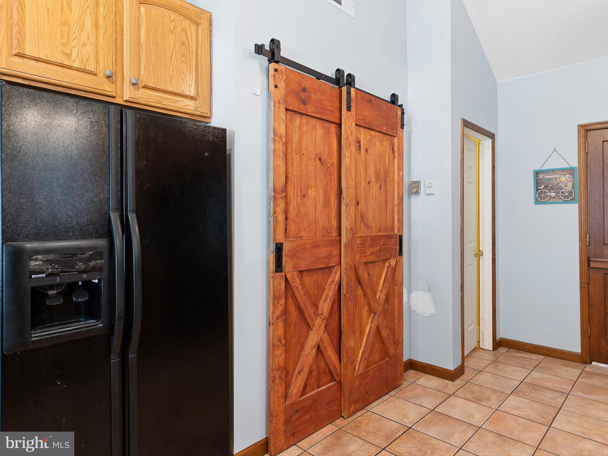 9 Park Lane Elkton, MD 21921 - Photo 4 of 35 Custom Barn Door Pantry