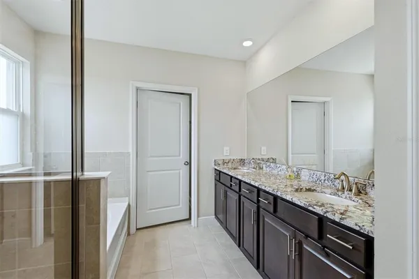 $750,000 | 12770 Indigo Breeze Drive, Sarasota, FL 34238