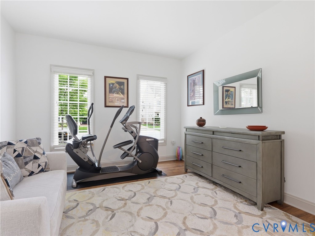 12520 Donahue Road Glen Allen, VA 23059 - Photo 33 of 35 a bed room with a bed and a couch
