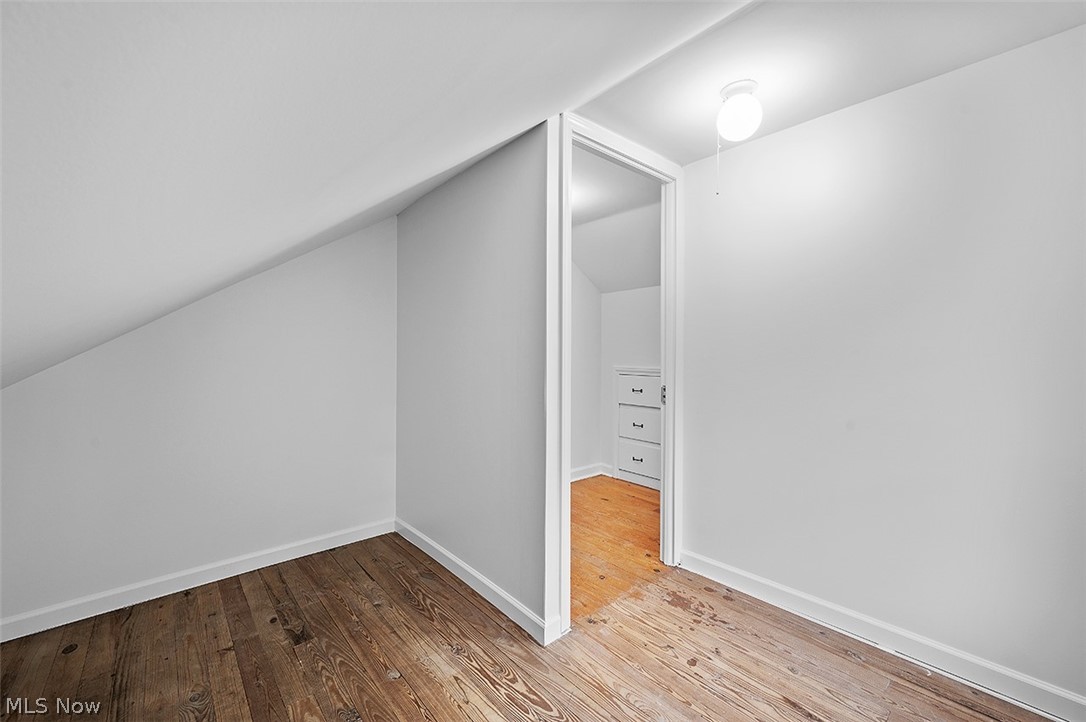 2392 Dysart Road Cleveland, OH 44118 - Photo 28 of 33 Gallery Image 28