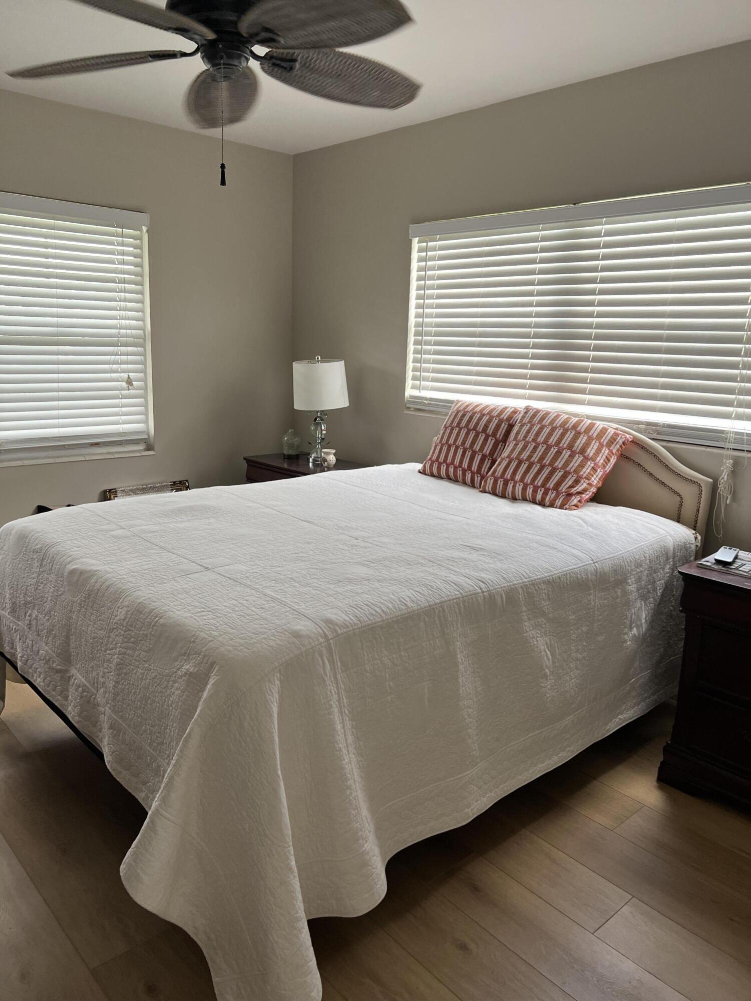 299 Dorset H Boca Raton, FL 33434 - Photo 13 of 16 Bedroom