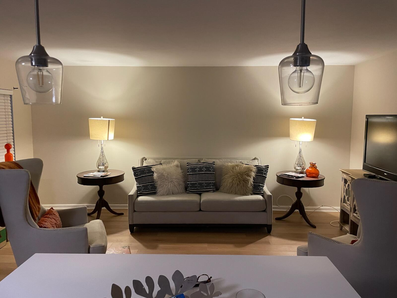 299 Dorset H Boca Raton, FL 33434 - Photo 7 of 16 Living Room