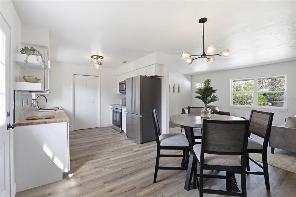 710 Northwest 253rd Street Newberry, FL 32669 - Photo 14 of 30