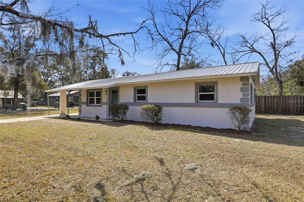 710 Northwest 253rd Street Newberry, FL 32669 - Photo 2 of 30