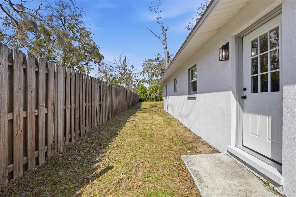 710 Northwest 253rd Street Newberry, FL 32669 - Photo 26 of 30