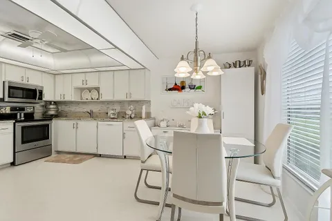 $219,000 | 5010 Privet Place, Unit 101, Delray Beach, FL 33484