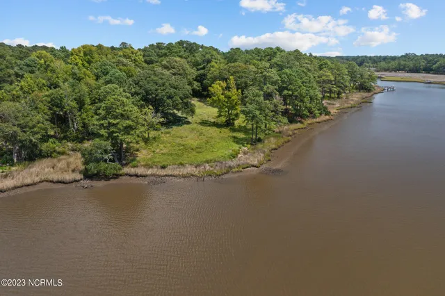 $299,000 | 502 Red Drum Way East, New Bern, NC 28562