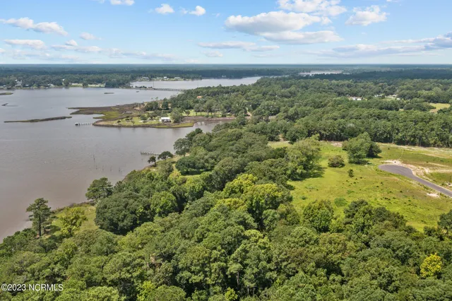 $299,000 | 502 Red Drum Way East, New Bern, NC 28562