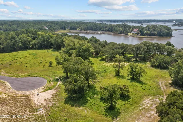 $299,000 | 502 Red Drum Way East, New Bern, NC 28562